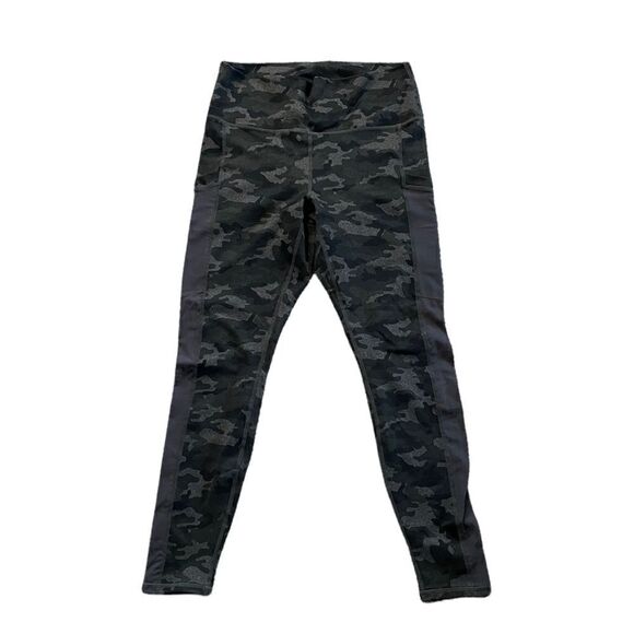 POWERHOLD BY FABLETICS Camo Leggings Size Small - Picture 1 of 6